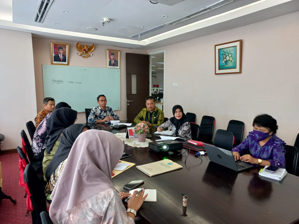 KONSULTASI DAN KOORDINASI RAPERDA PAJAK DAERAH DAN RETRIBUSI DAERAH KE KEMENDAGRI